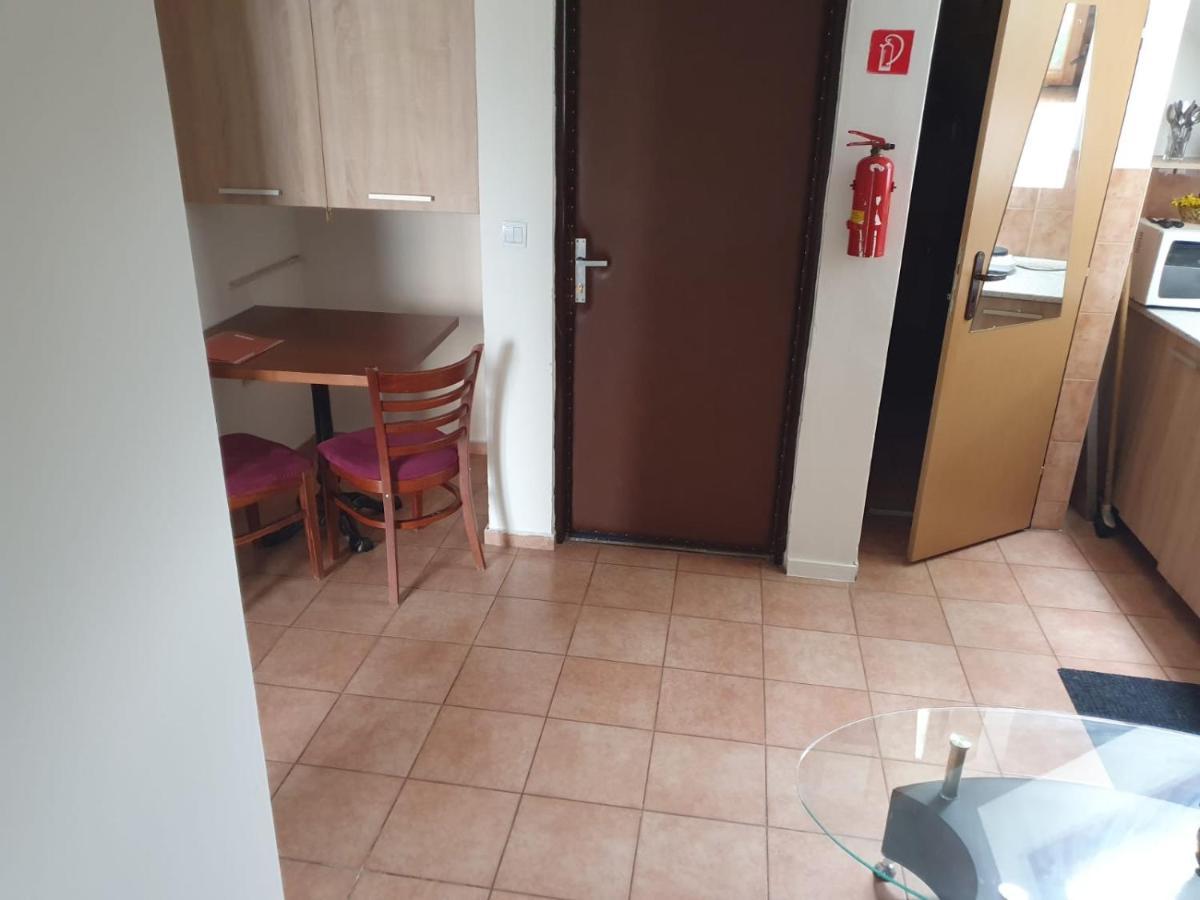 Apartman V Centre Mesta Martin Exterior foto
